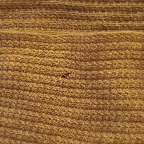 Zadig & Voltaire Jared 100% Cashmere Scarf / Wrap Soft Luxurious Camel Color - Picture 9 of 13